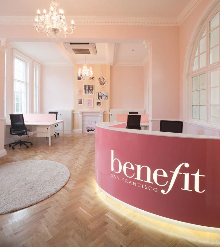 化妝品公司辦公室裝修設計案例效果圖