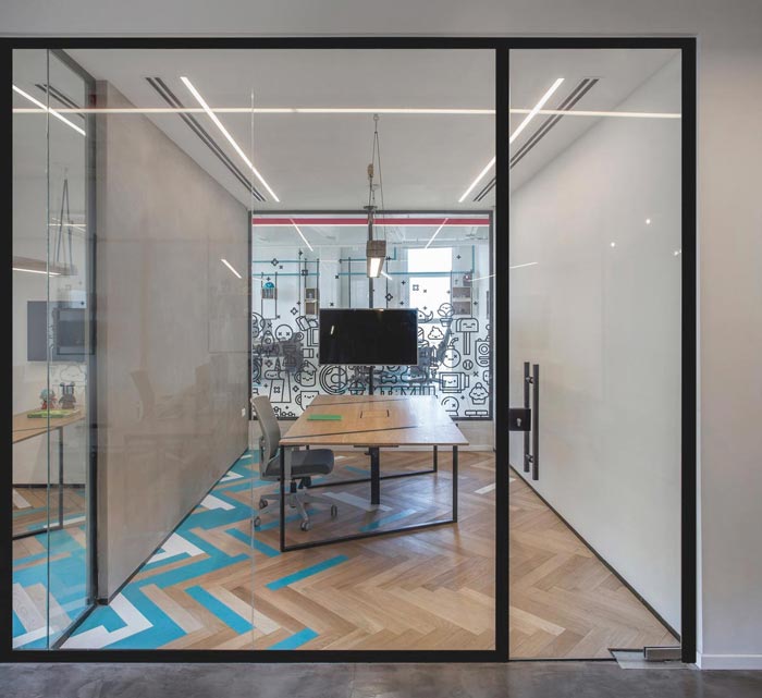 260平方游戲辦公室獨思區域裝修設計實景圖