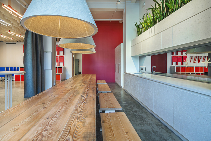 創(chuàng)意公司辦公室茶水間裝修設計案例效果圖