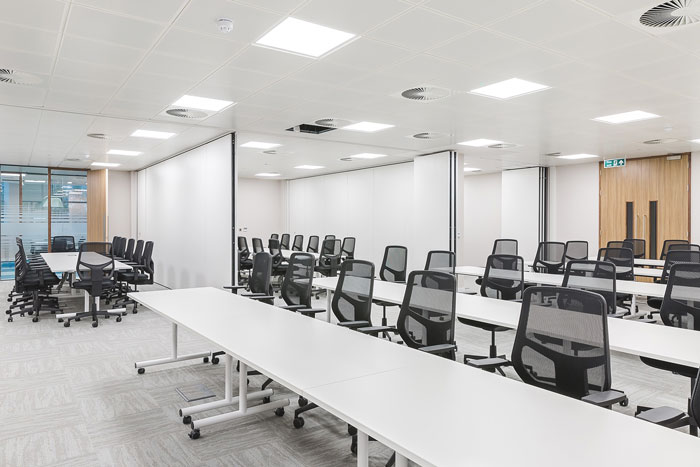 科技公司現(xiàn)代簡(jiǎn)約辦公室辦公區(qū)裝修設(shè)計(jì)案例效果圖