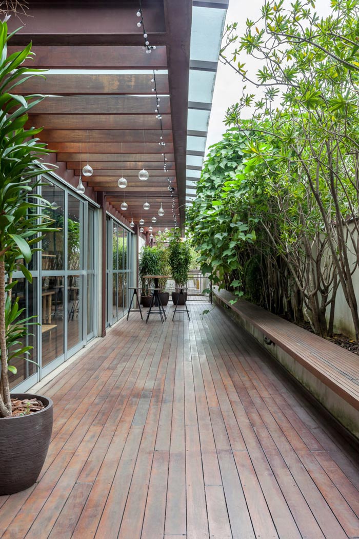 loft風格電影公司辦公室陽臺裝修設計案例效果圖