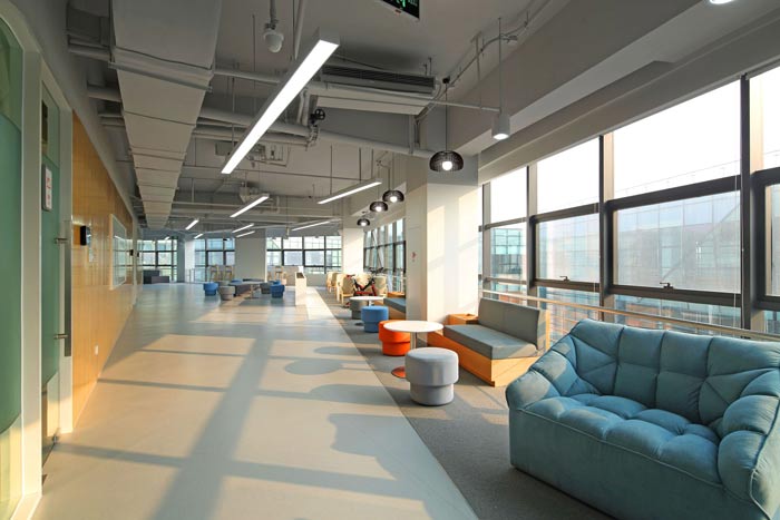 互聯網公司辦公樓休息區裝修設計效果圖