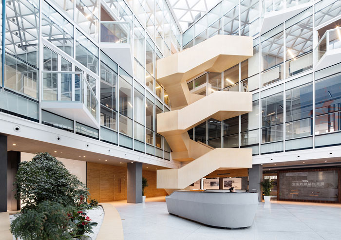 集團(tuán)總部辦公樓入口大堂設(shè)計效果圖