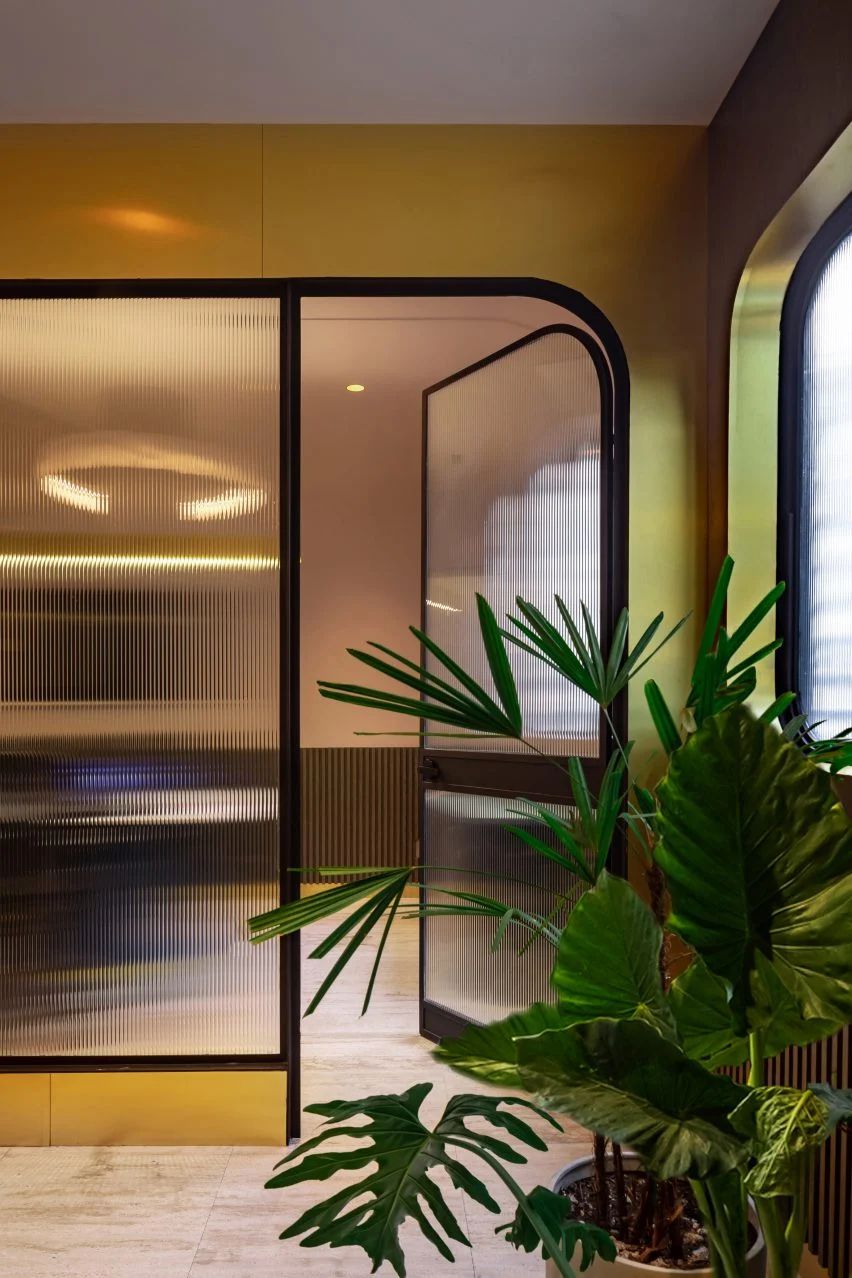 金融辦公室裝飾設計效果圖【350平方】